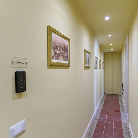 Bed & Breakfast La Finestra Sul Duomo